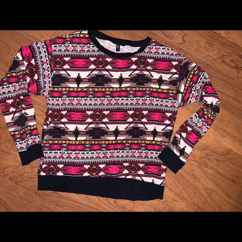 H&M Aztec Style Crewneck Sweatshirt